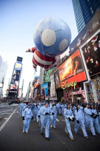 CLARIFIED VERSION: Macy's Legendary Thanksgiving Day Parade Winds Through New York City